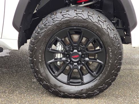 Used 2024 Toyota Tundra Limited w/ TRD Off-Road Package image 9