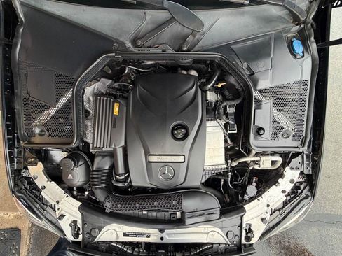 Used 2017 Mercedes-Benz C 300 Coupe image 21