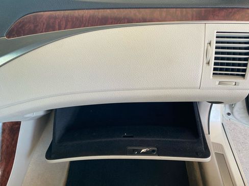 Used 2011 Toyota Avalon FWD image 33