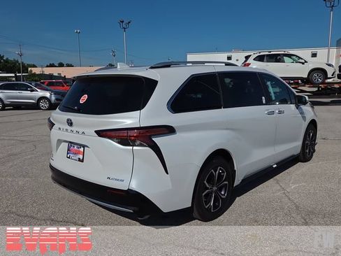 Certified 2026 Toyota Sienna Platinum AWD/4WD image 34