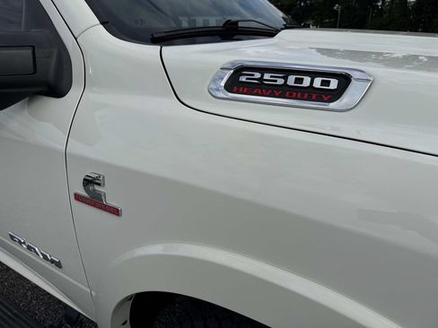 Used 2023 RAM 2500 Limited AWD/4WD image 32