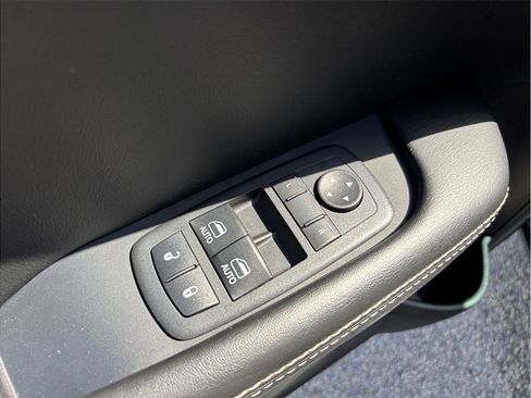 Used 2019 Dodge Challenger SRT Hellcat Redeye RWD image 22