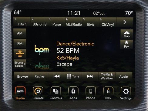 Used 2023 Jeep Wrangler Sahara image 15