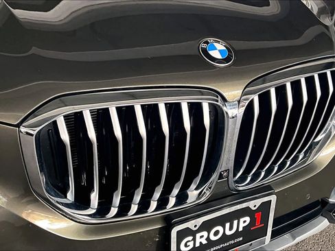 Used 2023 BMW X5 sDrive40i w/ Premium Package image 29