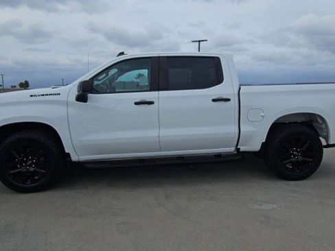 Used 2023 Chevrolet Silverado 1500 Custom w/ Rally Edition RWD image 5