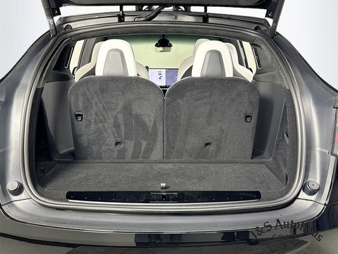 Used 2026 Tesla Model X Plaid image 34