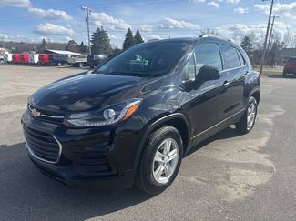 Used 2020 Chevrolet Trax LT w/ LT Convenience Package AWD/4WD video 2