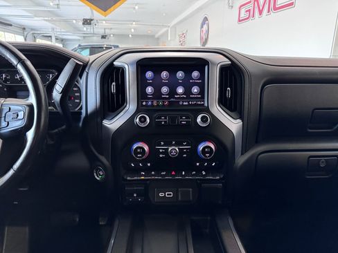 Certified 2020 GMC Sierra 1500 SLT w/ SLT Premium Package image 19