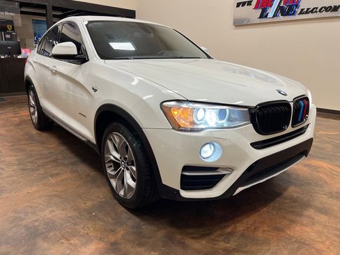 Used 2018 BMW X4 xDrive28i image 3