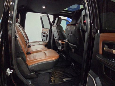 Used 2019 RAM 3500 Limited image 78