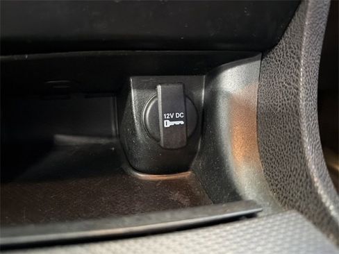 Used 2014 Dodge Charger SE w/ Sport Appearance Group image 24