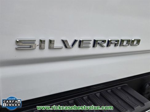 Used 2025 Chevrolet Silverado 2500 LT w/ Convenience Package image 16