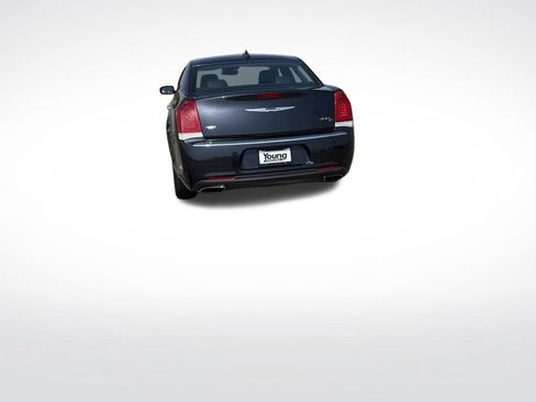 Used 2015 Chrysler 300 C AWD/4WD image 4