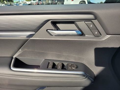 New 2026 GMC Acadia Elevation w/ Black Edition FWD image 23