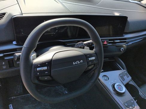 New 2026 Kia Sportage EX image 9