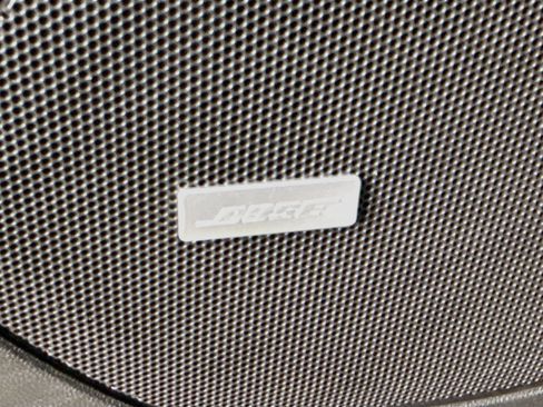 Used 2019 Chevrolet Blazer LT w/ Sound & Technology Package FWD image 11