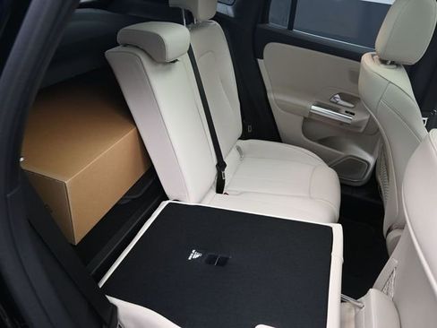 New 2026 Mercedes-Benz GLA 250 image 28