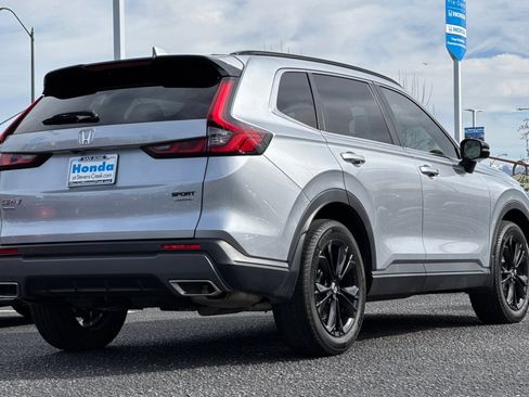 Used 2024 Honda CR-V Sport Touring image 8