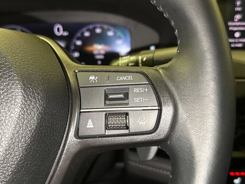 Used 2024 Honda Accord EX-L image 30