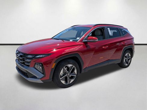 Used 2025 Hyundai Tucson SEL FWD image 8