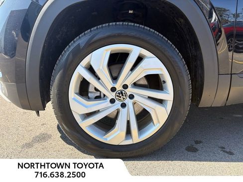 Used 2022 Volkswagen Atlas SE image 36