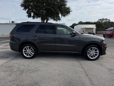 Used 2024 Dodge Durango GT image 10