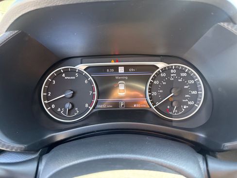Used 2021 Nissan Sentra SV FWD image 37