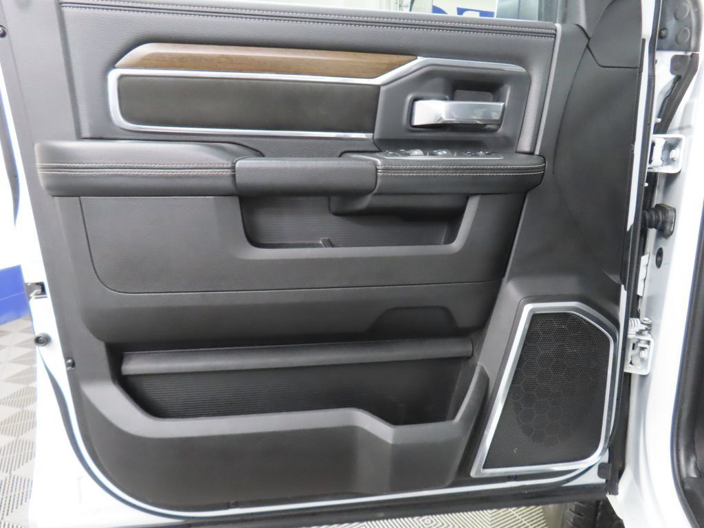 Used 2022 RAM 2500 Laramie AWD/4WD image 48