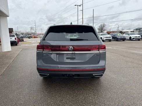 New 2026 Volkswagen Atlas SEL image 6