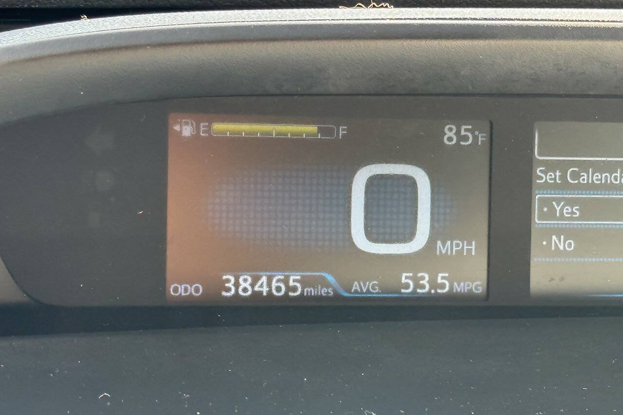 Used 2019 Toyota Prius LE FWD image 26