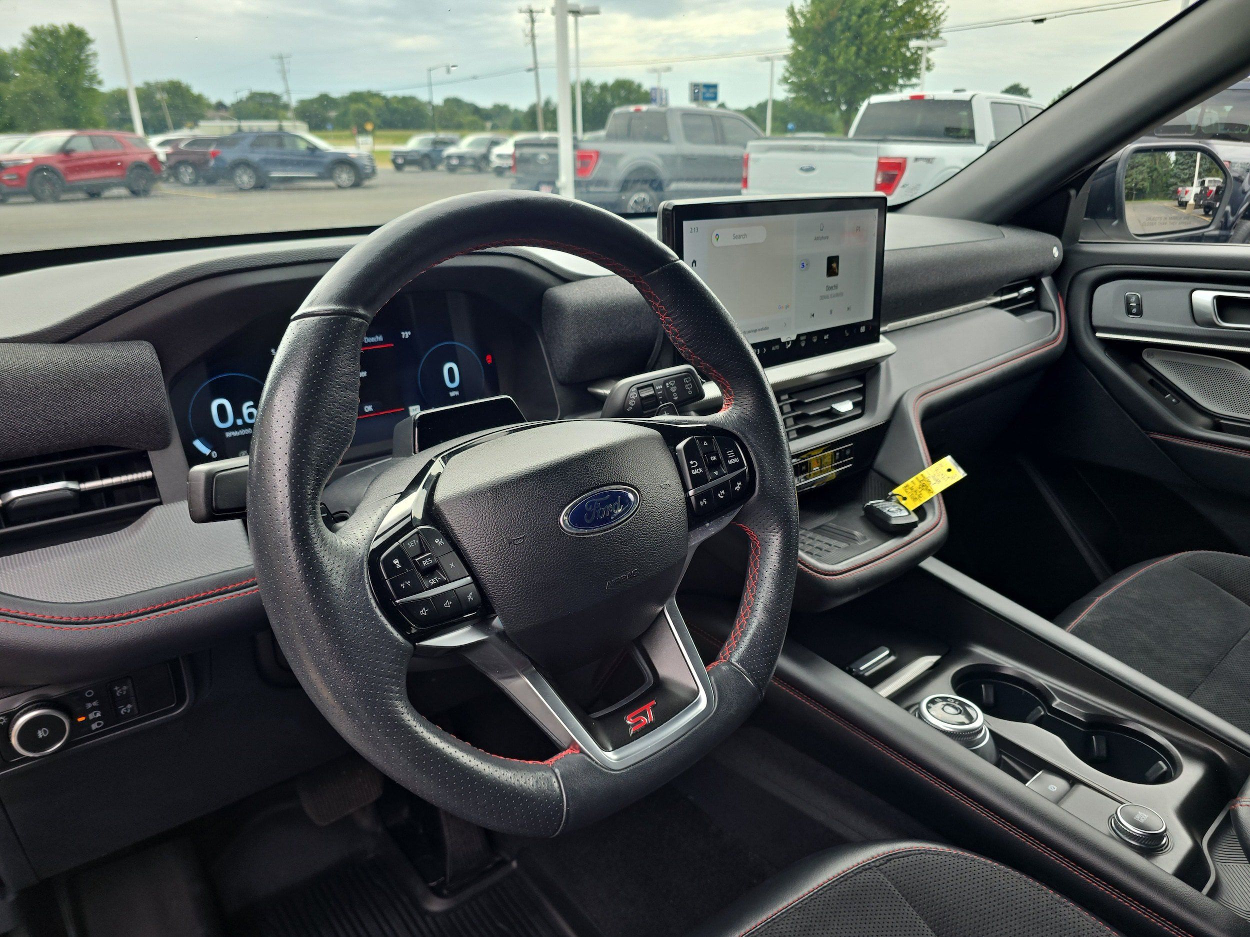 Used 2025 Ford Explorer ST AWD/4WD image 10