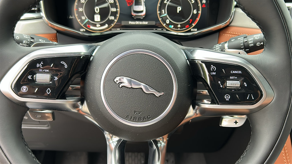New 2026 Jaguar F-PACE R-Dynamic S AWD/4WD image 12