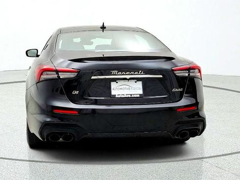 Used 2023 Maserati Ghibli Modena Q4 AWD/4WD image 6
