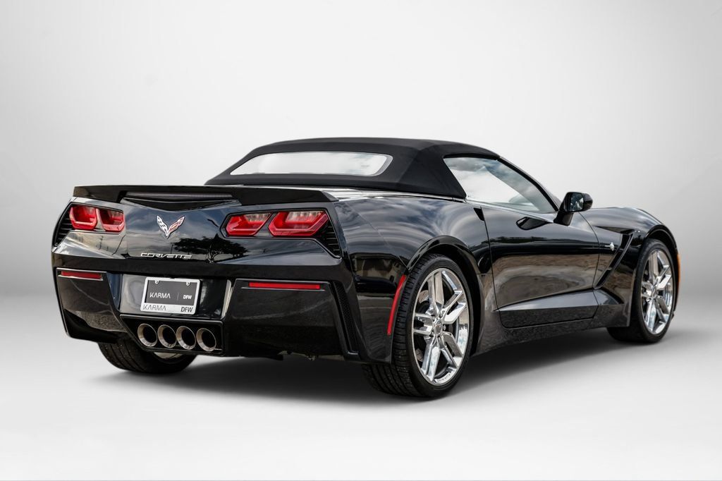 Used 2018 Chevrolet Corvette Stingray Convertible Z51 2LT RWD image 10
