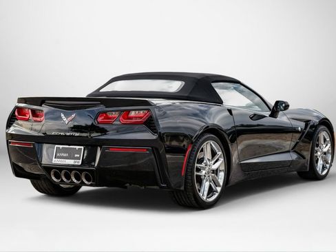 Used 2018 Chevrolet Corvette Stingray Convertible Z51 2LT RWD image 10