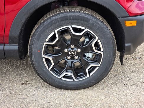 New 2025 Ford Bronco Sport Outer Banks w/ Outer Banks Tech Package+ image 11