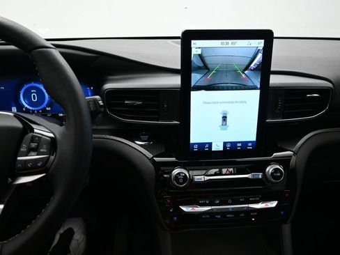 Used 2024 Ford Explorer ST w/ Equipment Group 401A image 21