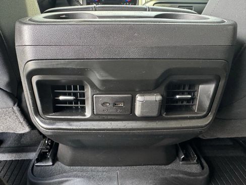 Used 2021 Chevrolet Silverado 1500 LT Trail Boss w/ LPO, Dark Essentials Package image 28