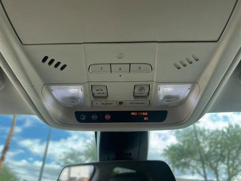 Used 2019 Cadillac XT5 Luxury image 24