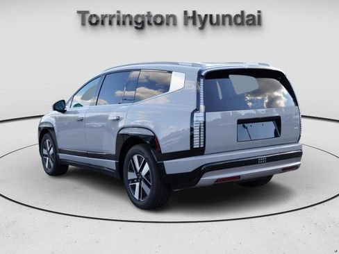 New 2026 Hyundai Ioniq 9 SEL image 5