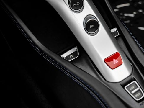 Used 2016 Ferrari California T image 64