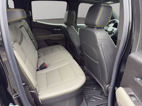 New 2026 Chevrolet Colorado ZR2 w/ Technology Package image 10