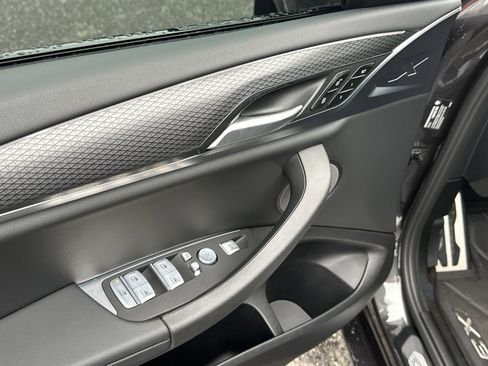 Used 2023 BMW X3 xDrive30i w/ M Sport Package image 15