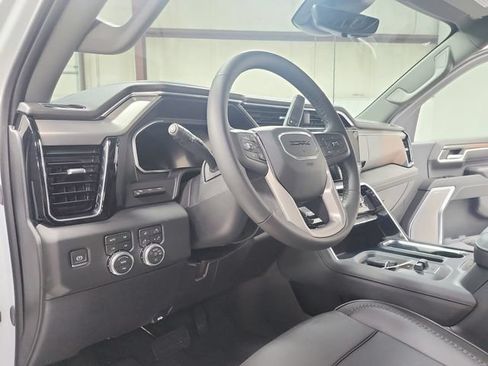New 2026 GMC Sierra 2500 Denali w/ Denali Reserve Package AWD/4WD image 18