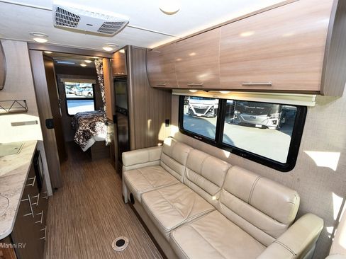 Used 2017 Ford E-450 and Econoline 450 Super Duty w/ A/C Prep Package image 12