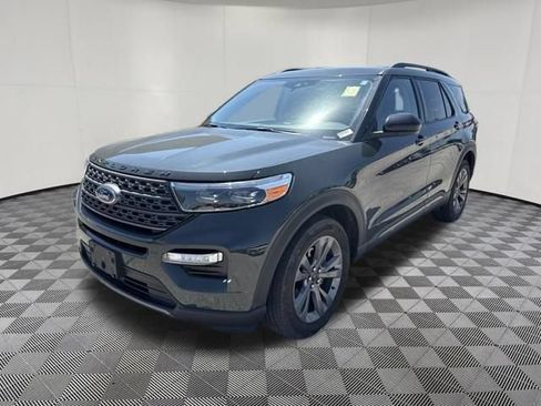 Certified 2024 Ford Explorer XLT w/ Equipment Group 202A AWD/4WD image 13