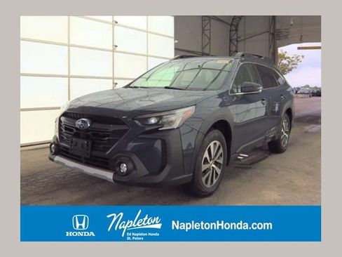 Used 2023 Subaru Outback Premium AWD/4WD image 1