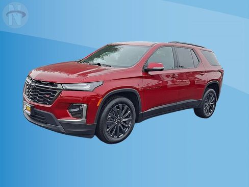 Used 2023 Chevrolet Traverse RS AWD/4WD image 4