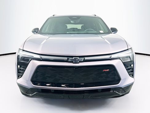 Used 2024 Chevrolet Blazer EV RS AWD/4WD image 2
