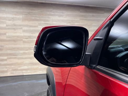 Used 2022 Toyota Tacoma TRD Off-Road w/ Technology Package image 30